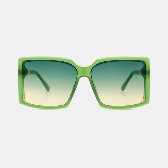 Square Polycarbonate Frame Sunglasses in Green - Picture 2 of 5